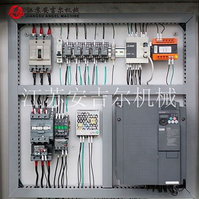 3噸/小時(shí)純凈水反滲透設(shè)備